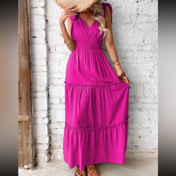 Boho tie shoulder layered hem maxi dress - Picture 3 of 6